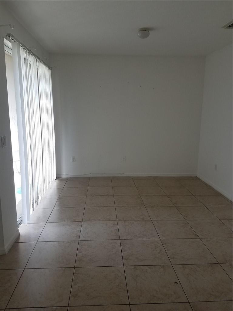 27322 Southwest 138th Path, Unit 27322 Homestead, FL 33032 - Photo 5 of 12 Photo 5