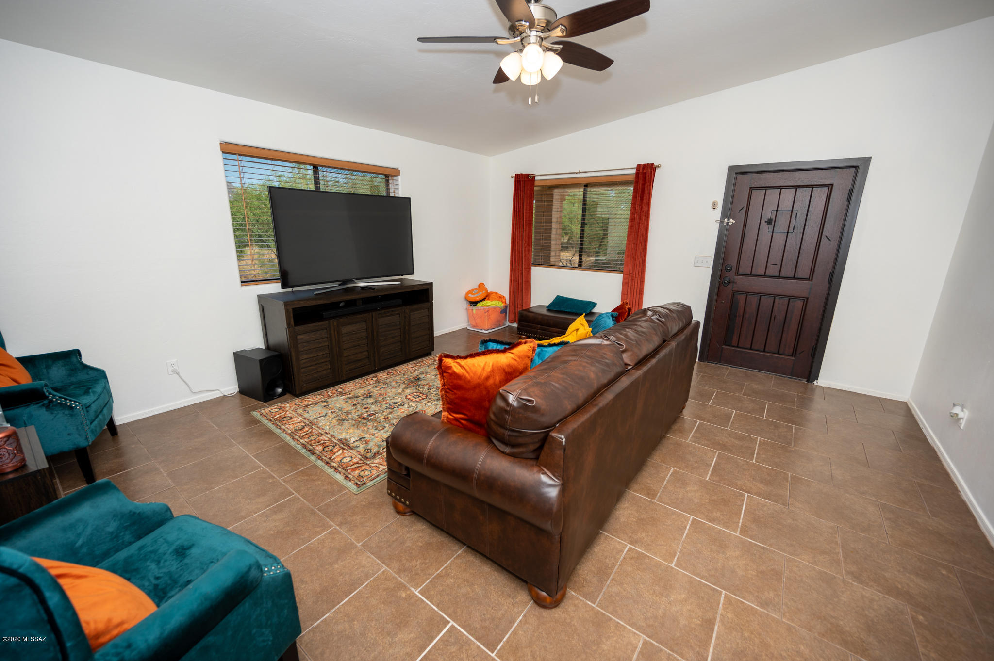 1184 Olla Court Rio Rico, AZ 85648 - Photo 5 of 32