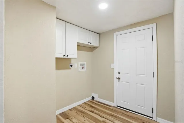 $279,000 | 27080 Hiawatha Boulevard, Brooksville, FL 34601