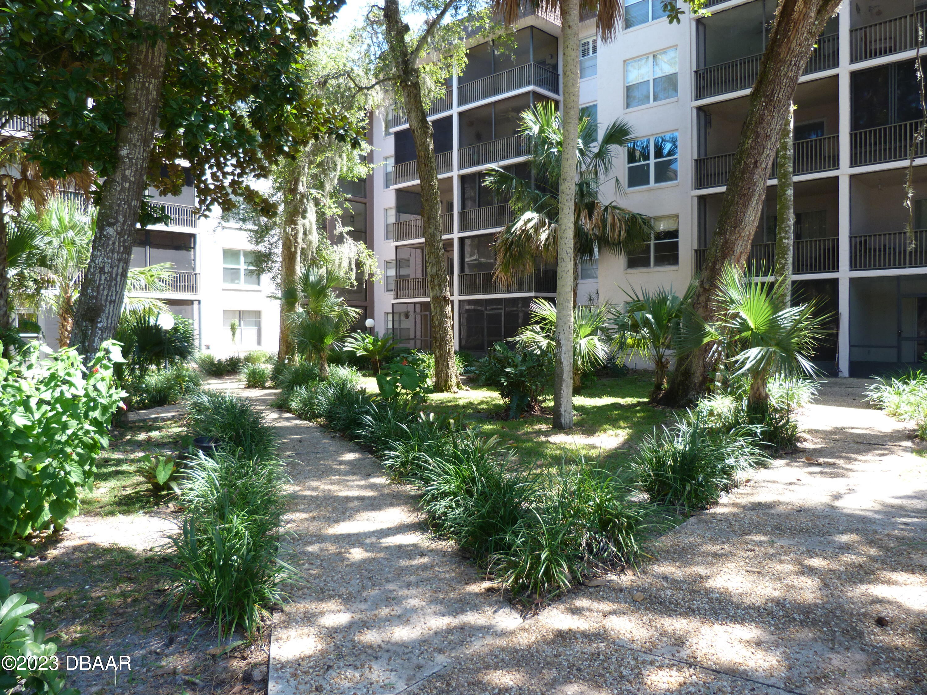 640 North Nova Road, Unit 303 Ormond Beach, FL 32174 - Photo 9 of 31 a view of a multi story building
