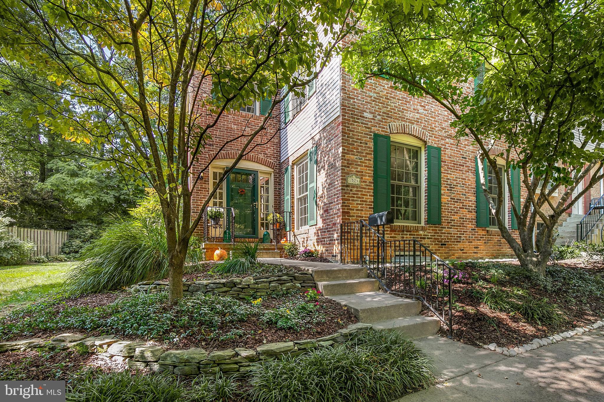 1524 Chatham Colony Court Reston, VA 20190 - Photo 2 of 35