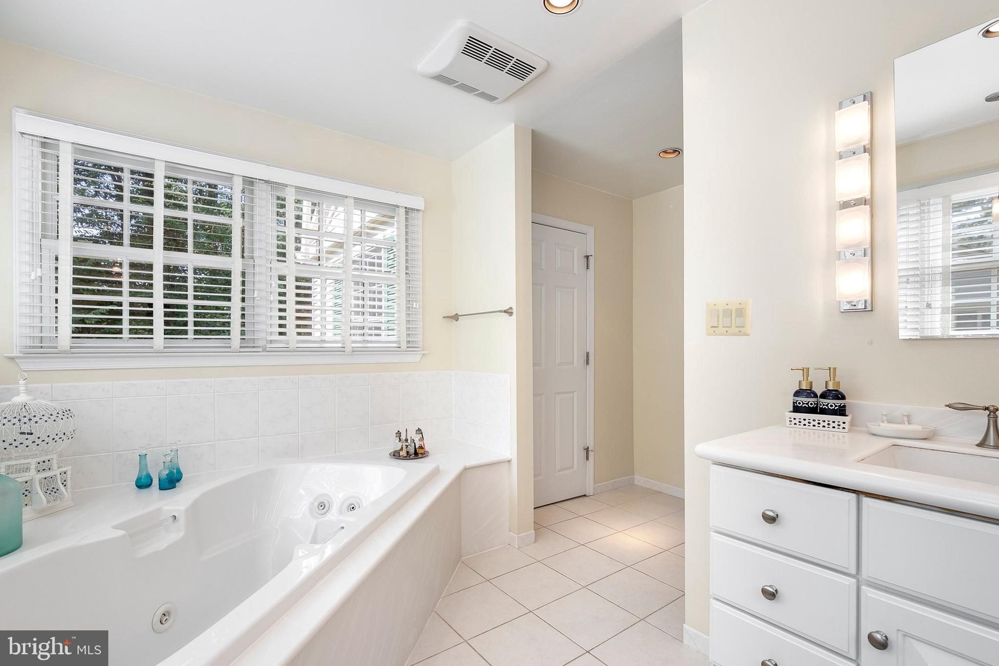 1524 Chatham Colony Court Reston, VA 20190 - Photo 23 of 35