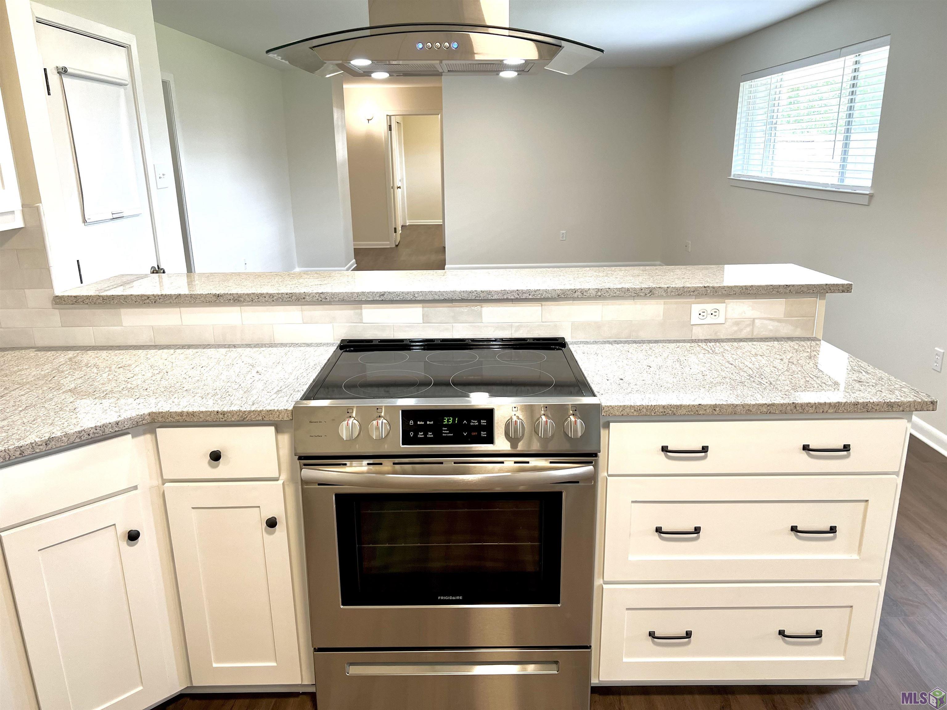 3041 Singletary Drive Baton Rouge, LA 70816 - Photo 4 of 19