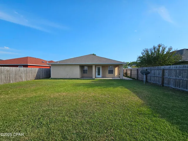 $2,100 | 2805 Gwendolen Court, Panama City, FL 32405