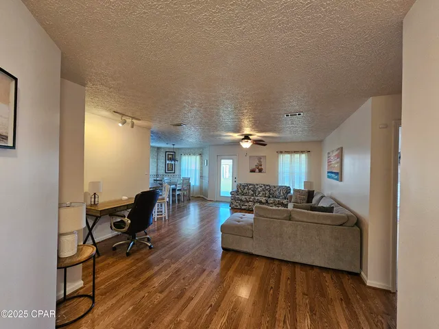 $2,100 | 2805 Gwendolen Court, Panama City, FL 32405