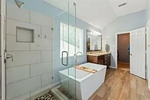 $399,999 | 4548 Queenswood Drive, Grand Prairie, TX 75052