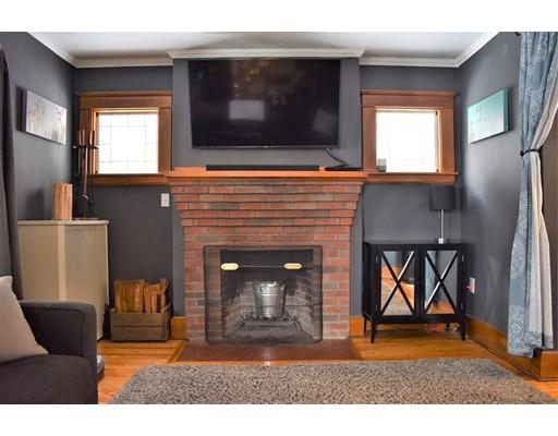 134 Beaconsfield Road Worcester, MA 01602 - Photo 6 of 30