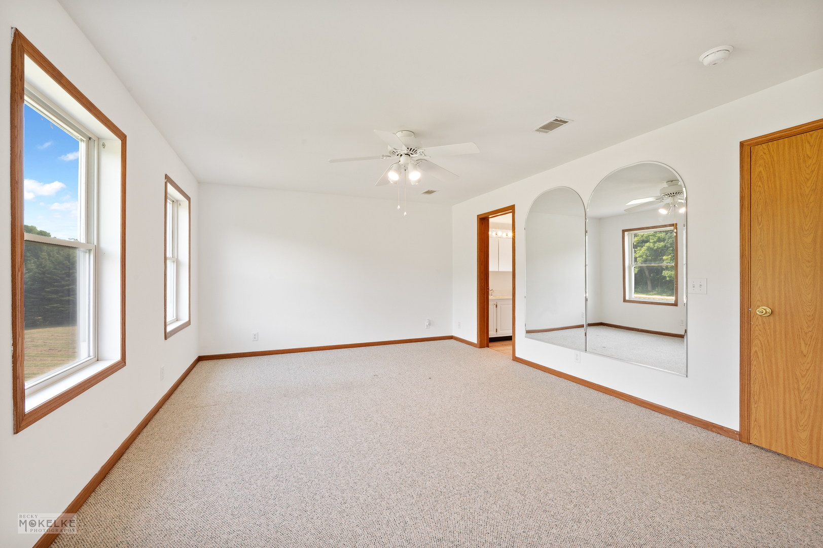 8124 A Finnie Road Newark, IL 60541 - Photo 22 of 33 a view of an empty room with a window