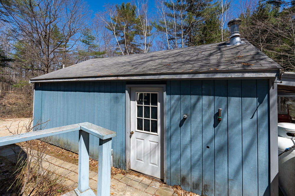 872 Garfield Road Auburn, ME 04210 - Photo 28 of 29 Garage