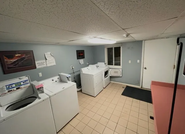 $2,500 | 215 Chelmsford Street, Unit 8, Chelmsford, MA 01824