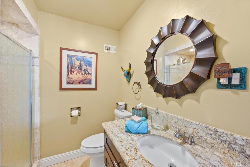 1131 Rainbow Valley Boulevard Fallbrook, CA 92028 - Photo 15 of 73