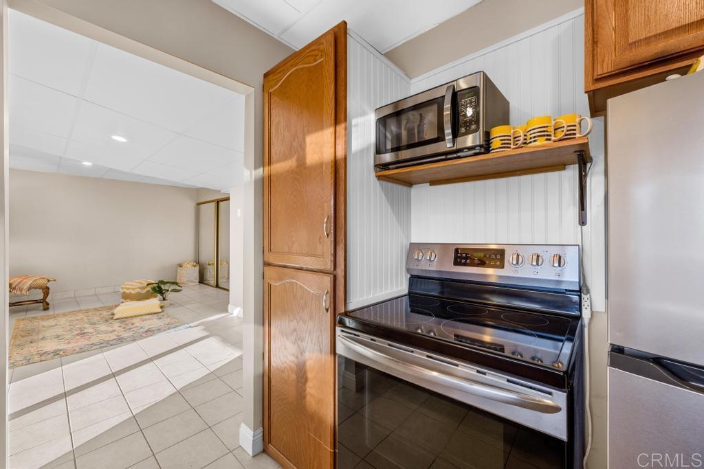 1131 Rainbow Valley Boulevard Fallbrook, CA 92028 - Photo 23 of 73