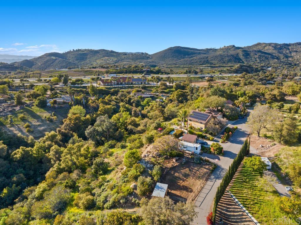 1131 Rainbow Valley Boulevard Fallbrook, CA 92028 - Photo 67 of 73 a view of a city with mountain
