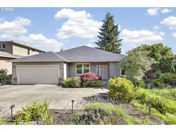 $724,900 | 8625 Southwest Sagert Street, Tualatin, OR 97062