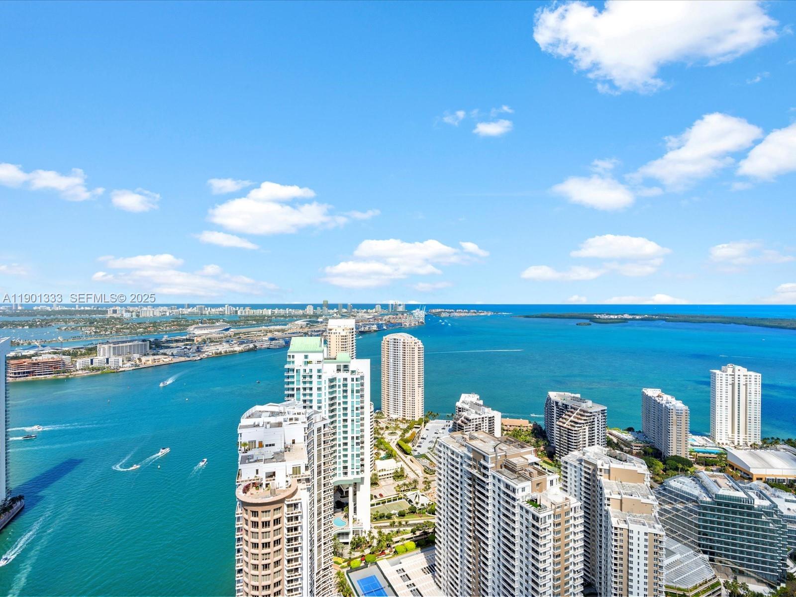 475 Brickell Avenue, Unit 5507 Miami, FL 33131 - Photo 15 of 21 a view of city and ocean