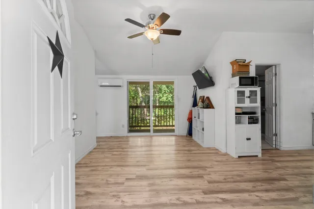 $89,000 | 384 Phillips Road, Onalaska, TX 77360