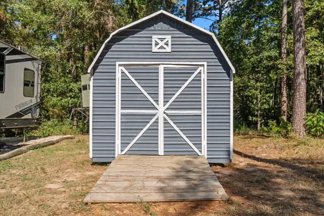 $89,000 | 384 Phillips Road, Onalaska, TX 77360