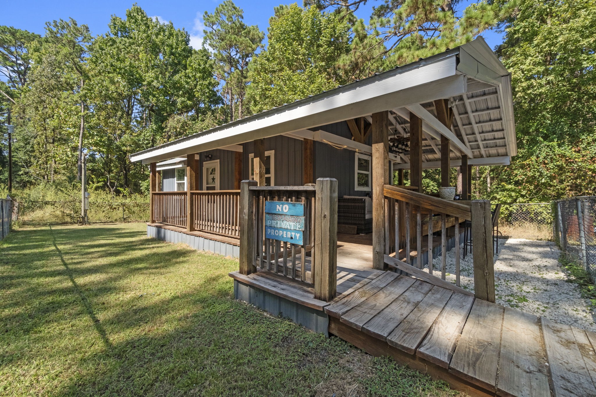 384 Phillips Road Onalaska, TX 77360 - Photo 5 of 28