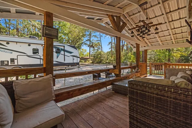 $89,000 | 384 Phillips Road, Onalaska, TX 77360