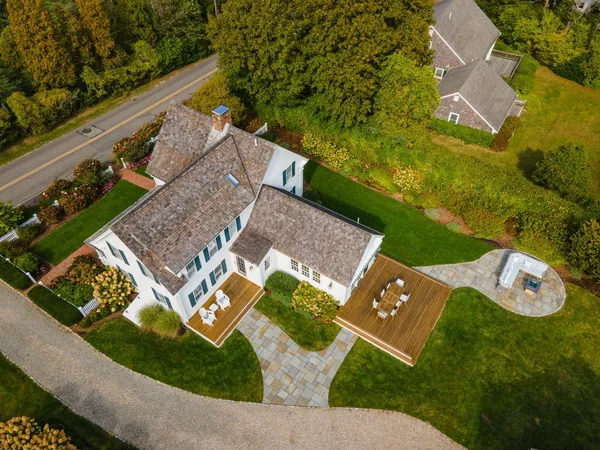 $4,700,000 | 85 Cedar Street, Chatham, MA 02633