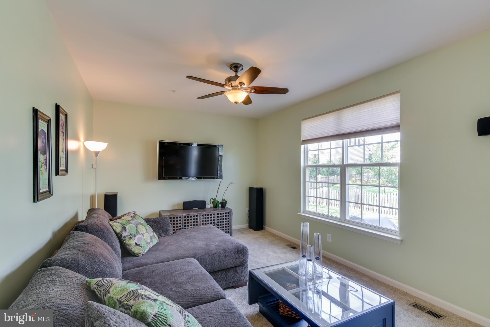 4004 Lock Tender Court Point of Rocks, MD 21777 - Photo 16 of 30 Family Room