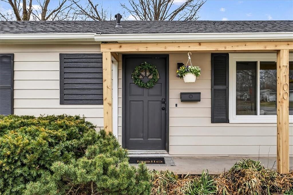 7100 Reeds Road Overland Park, KS 66204 - Photo 4 of 32