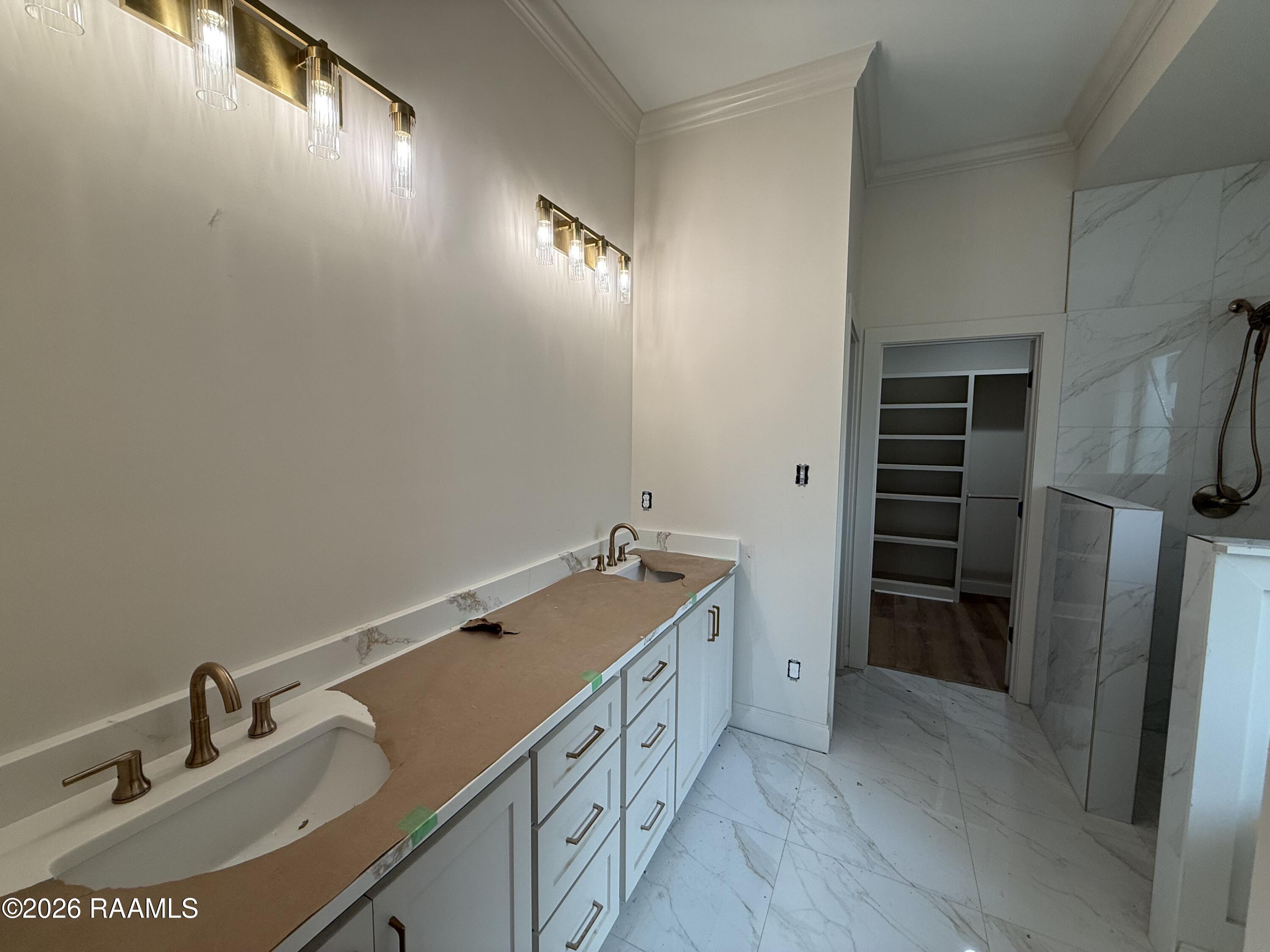 112 Spring Meadow Drive Broussard, LA 70518 - Photo 12 of 28 Primary Bathroom