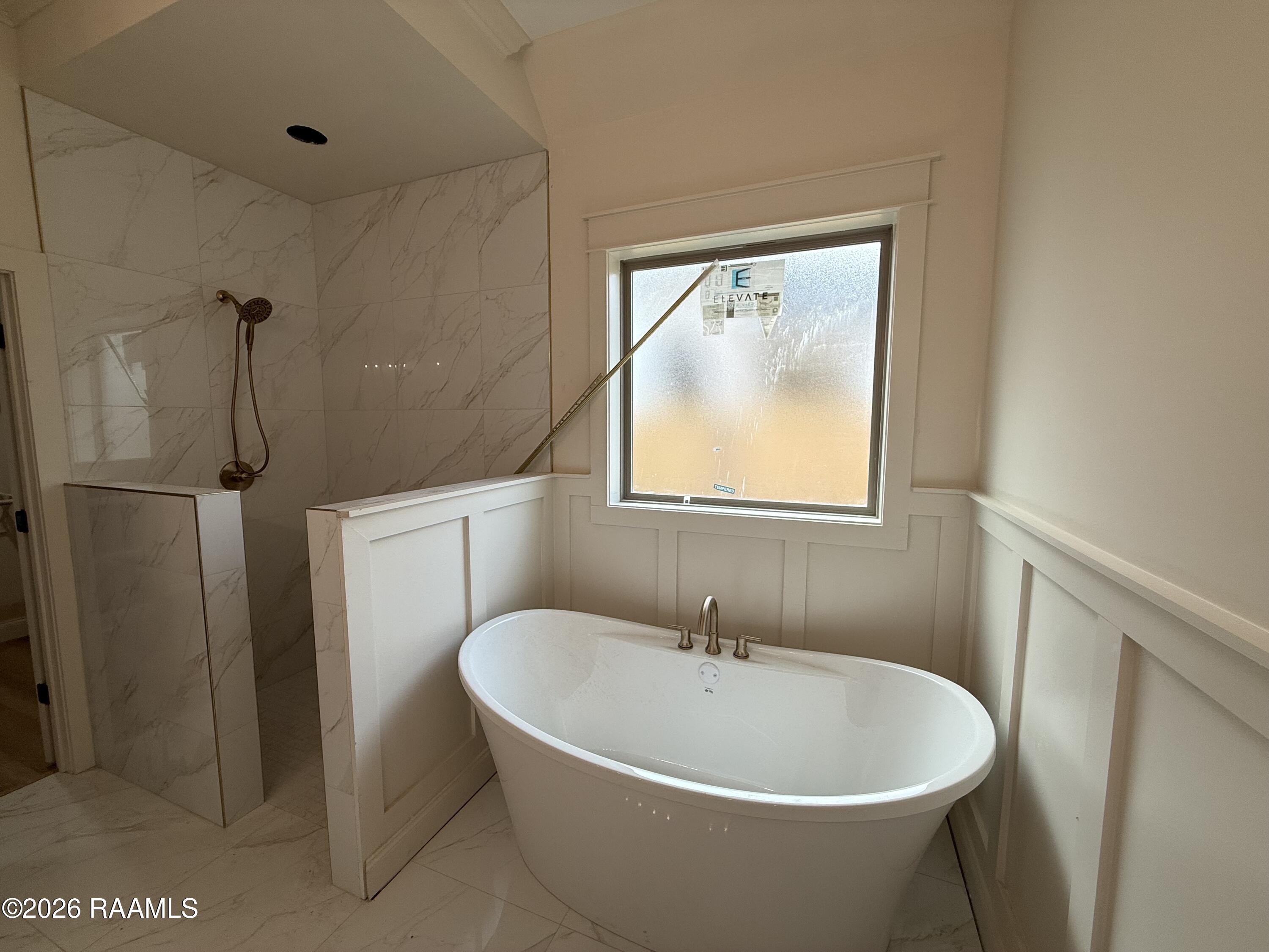 112 Spring Meadow Drive Broussard, LA 70518 - Photo 13 of 28 Primary Bathroom