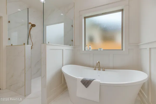 $431,000 | 112 Spring Meadow Drive, Broussard, LA 70518