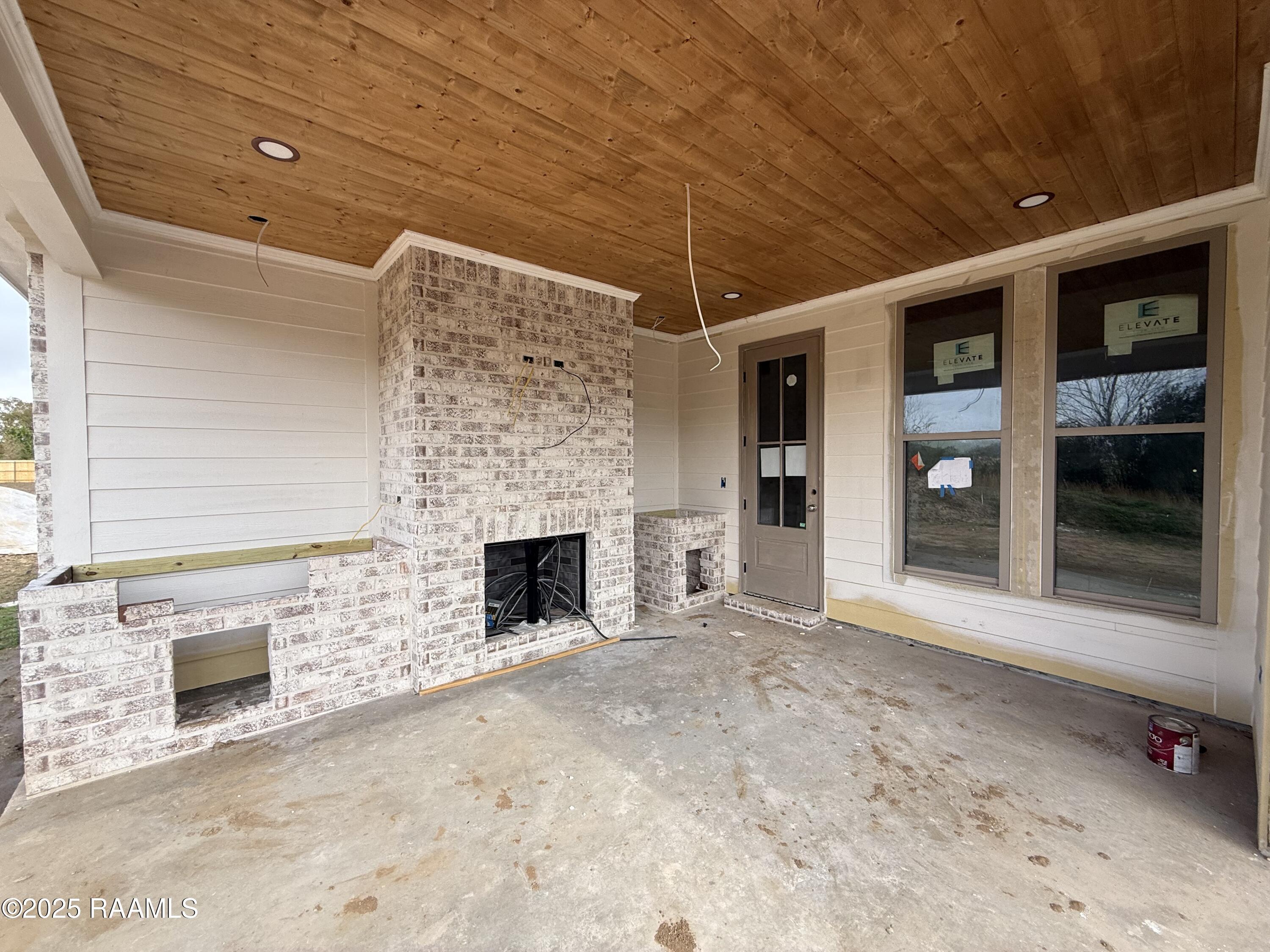 112 Spring Meadow Drive Broussard, LA 70518 - Photo 20 of 22 Back Patio