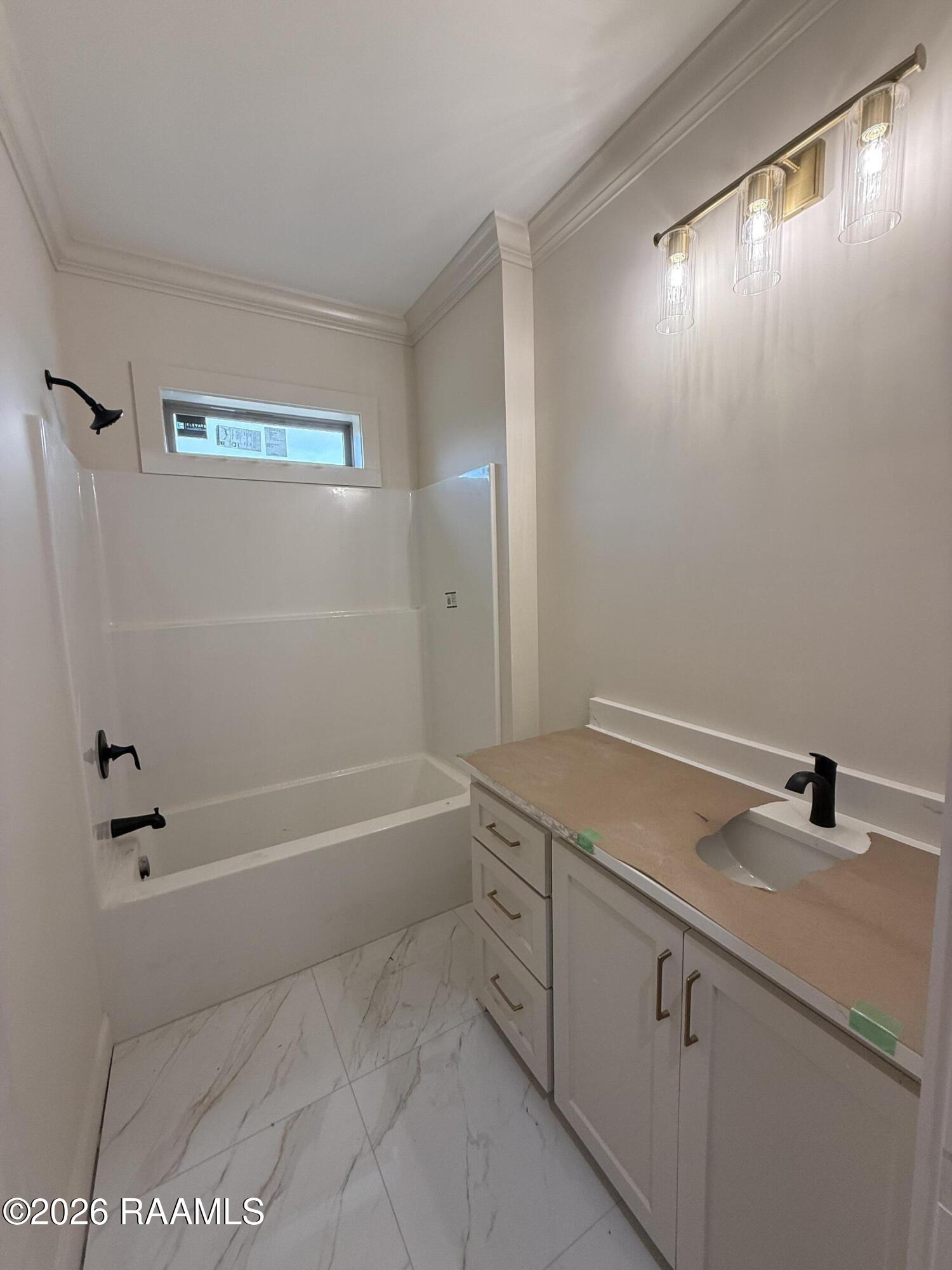 112 Spring Meadow Drive Broussard, LA 70518 - Photo 24 of 28 Spare bathroom