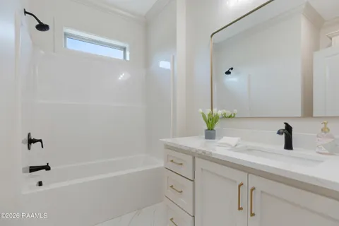 $431,000 | 112 Spring Meadow Drive, Broussard, LA 70518