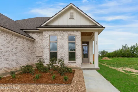 $431,000 | 112 Spring Meadow Drive, Broussard, LA 70518