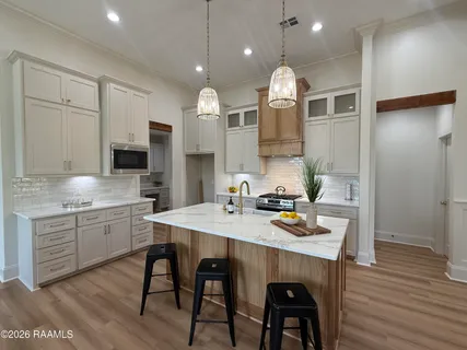 $431,000 | 112 Spring Meadow Drive, Broussard, LA 70518