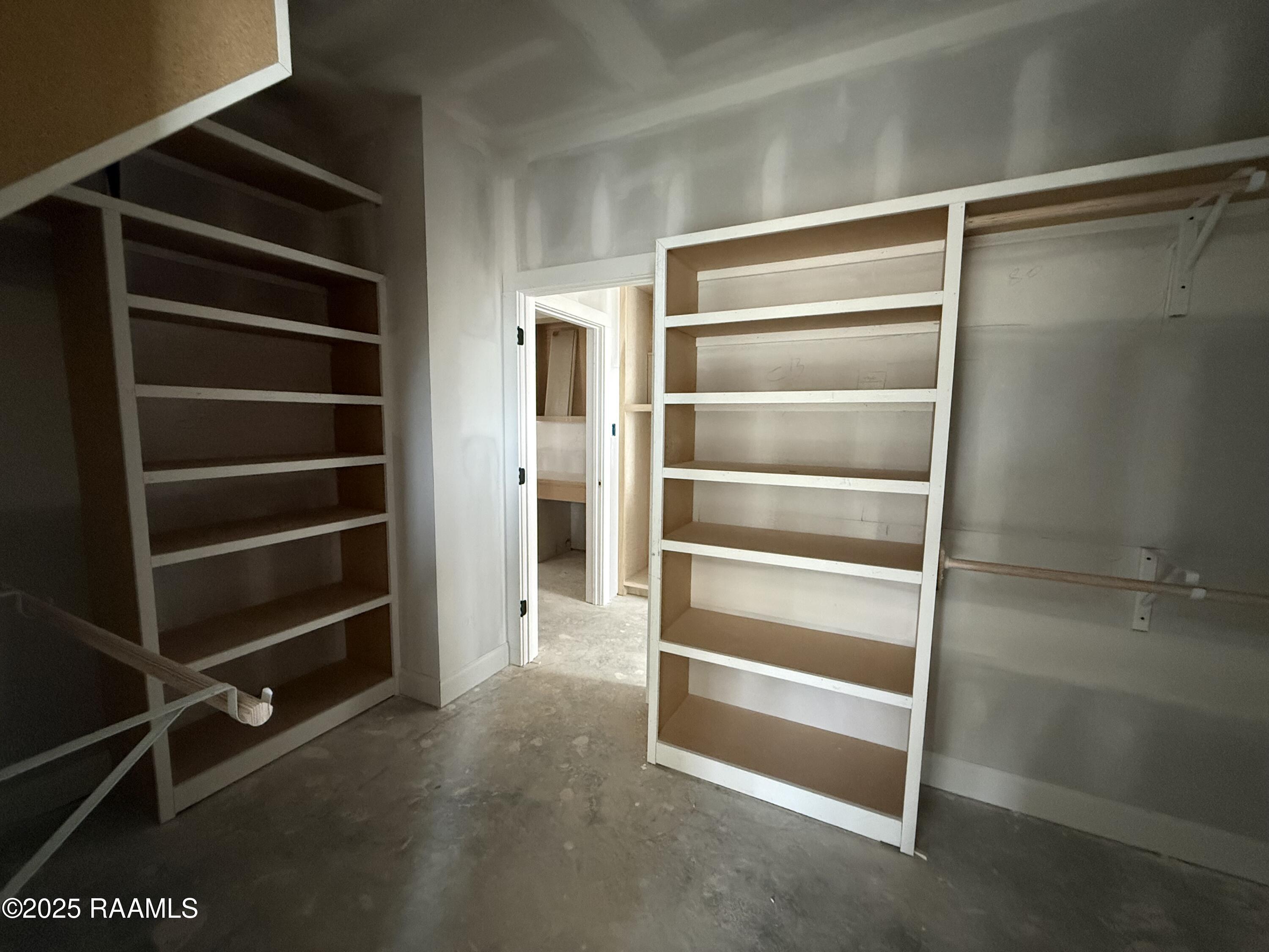 112 Spring Meadow Drive Broussard, LA 70518 - Photo 8 of 22 Primary closet