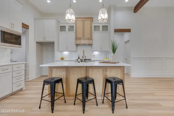 $431,000 | 112 Spring Meadow Drive, Broussard, LA 70518