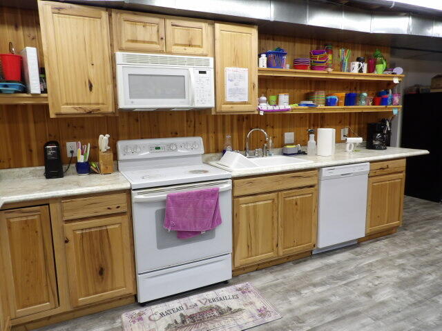 3846 Stone Ridge Drive Traverse City, MI 49684 - Photo 51 of 72 100_0034