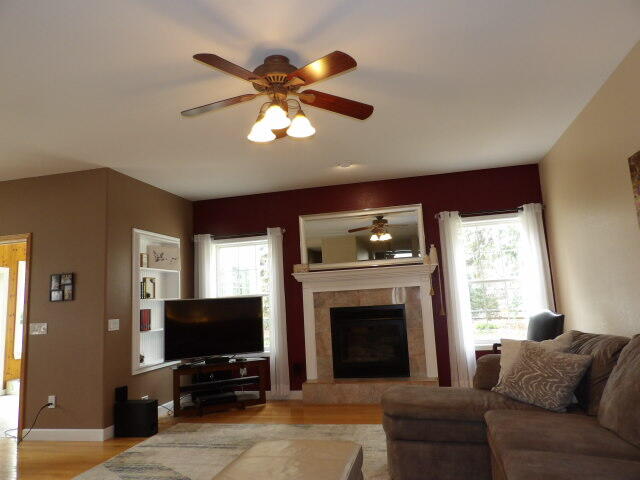 3846 Stone Ridge Drive Traverse City, MI 49684 - Photo 8 of 72 100_0050