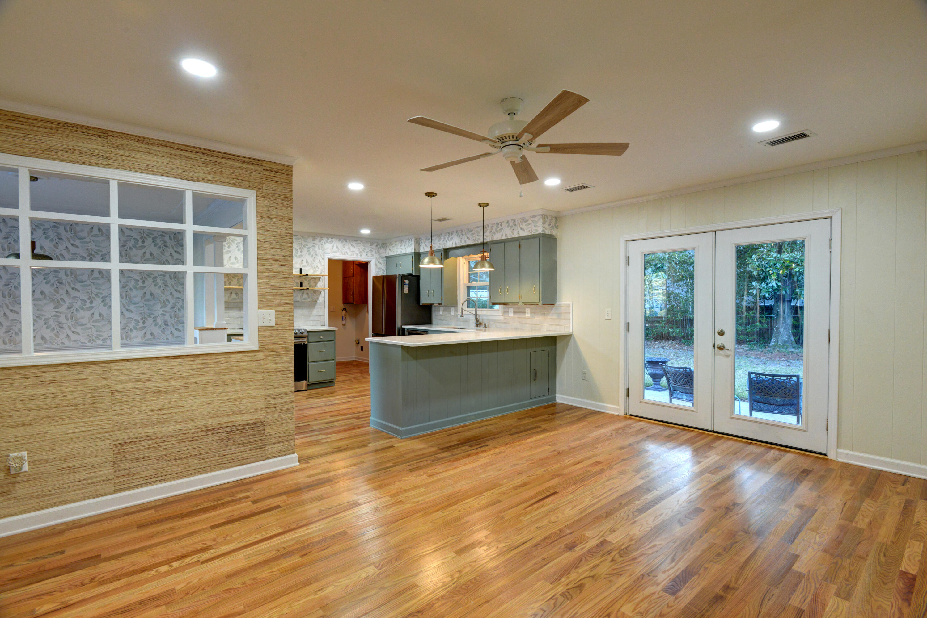 8650 Delhi Road North Charleston, SC 29406 - Photo 9 of 41 8650delhi2nd20