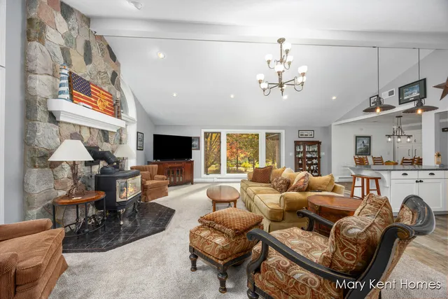 $519,000 | 6662 Buttrick Avenue Southeast, Alto, MI 49302