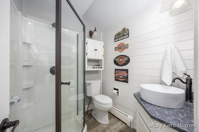 $519,000 | 6662 Buttrick Avenue Southeast, Alto, MI 49302