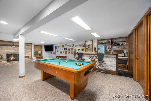 $519,000 | 6662 Buttrick Avenue Southeast, Alto, MI 49302