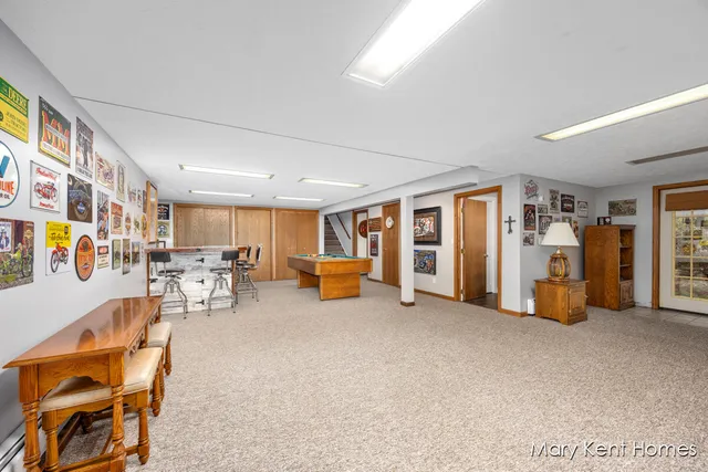 $519,000 | 6662 Buttrick Avenue Southeast, Alto, MI 49302