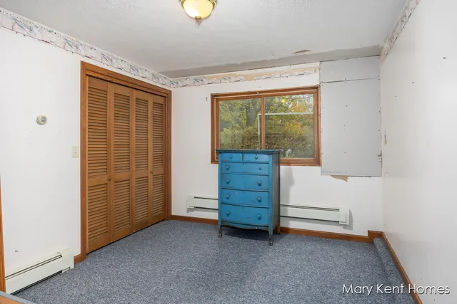 $519,000 | 6662 Buttrick Avenue Southeast, Alto, MI 49302