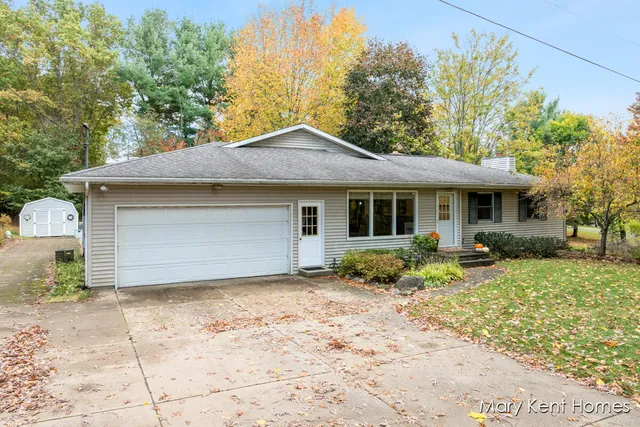 $519,000 | 6662 Buttrick Avenue Southeast, Alto, MI 49302