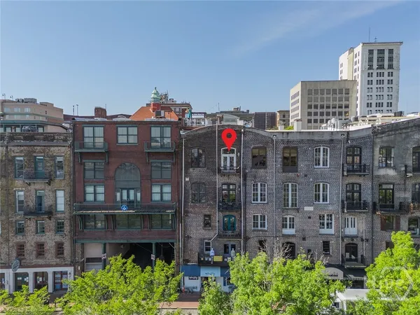 $1,475,000 | 42 East Bay Street, Unit 5, Savannah, GA 31401