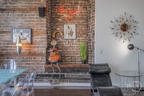 $1,475,000 | 42 East Bay Street, Unit 5, Savannah, GA 31401