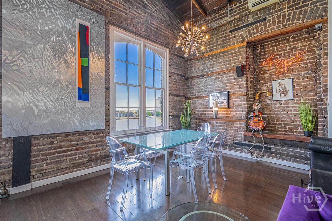 42 East Bay Street, Unit 5 Savannah, GA 31401 - Photo 5 of 37