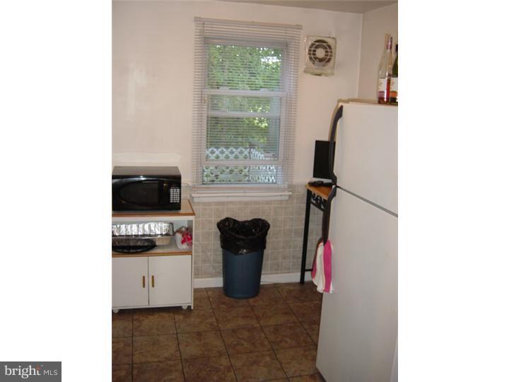 1203 Rainer Road Brookhaven, PA 19015 - Photo 10 of 21 Breakfast Room