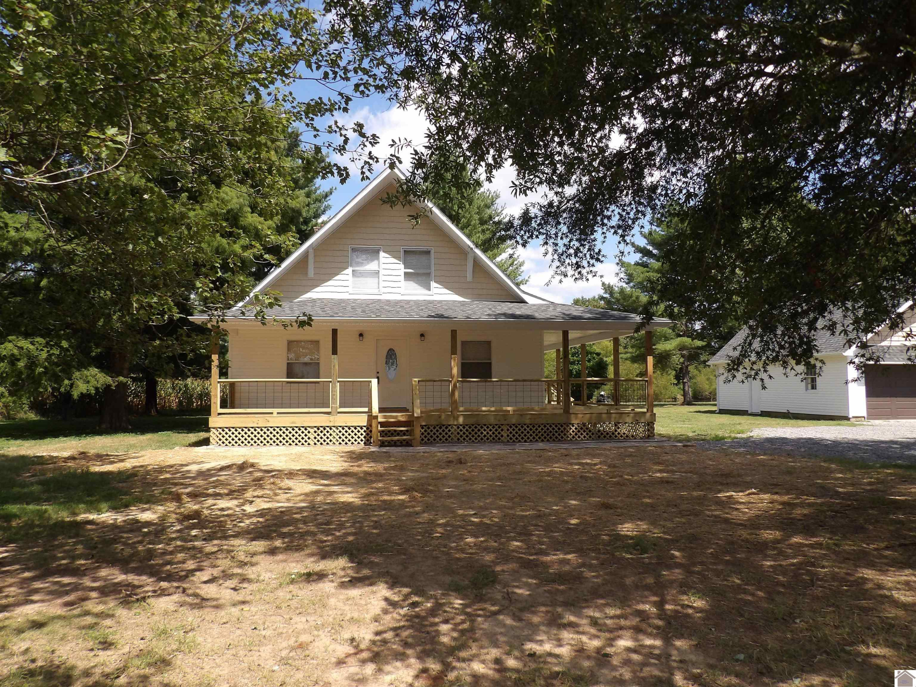 542 Lowes Road Cunningham, KY 42035 - Photo 2 of 30 Photo 2